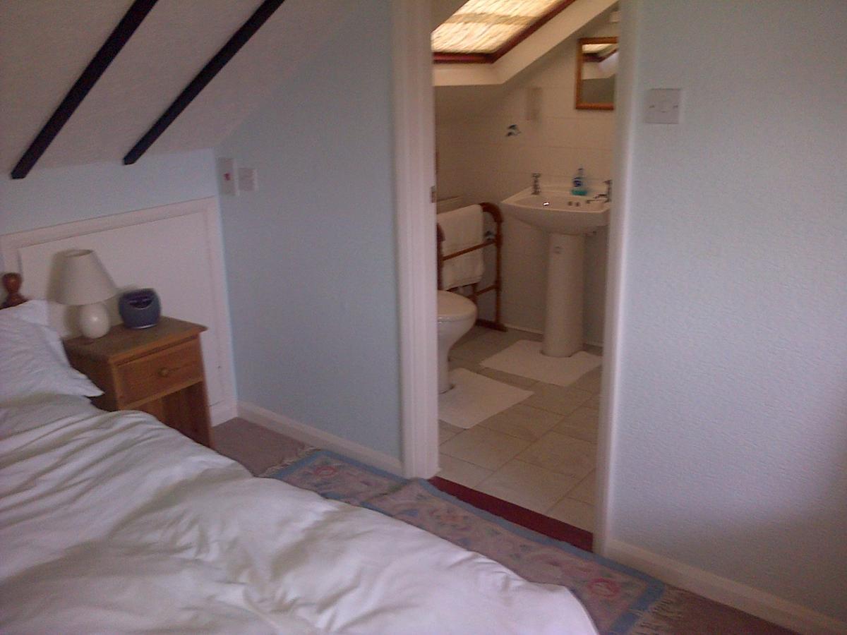 Follets B&B Pewsey Exteriör bild
