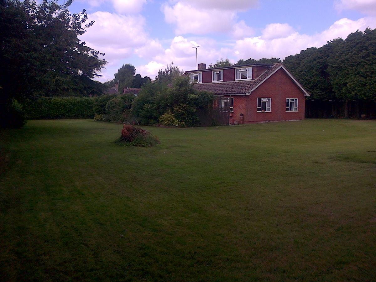 Follets B&B Pewsey Exteriör bild